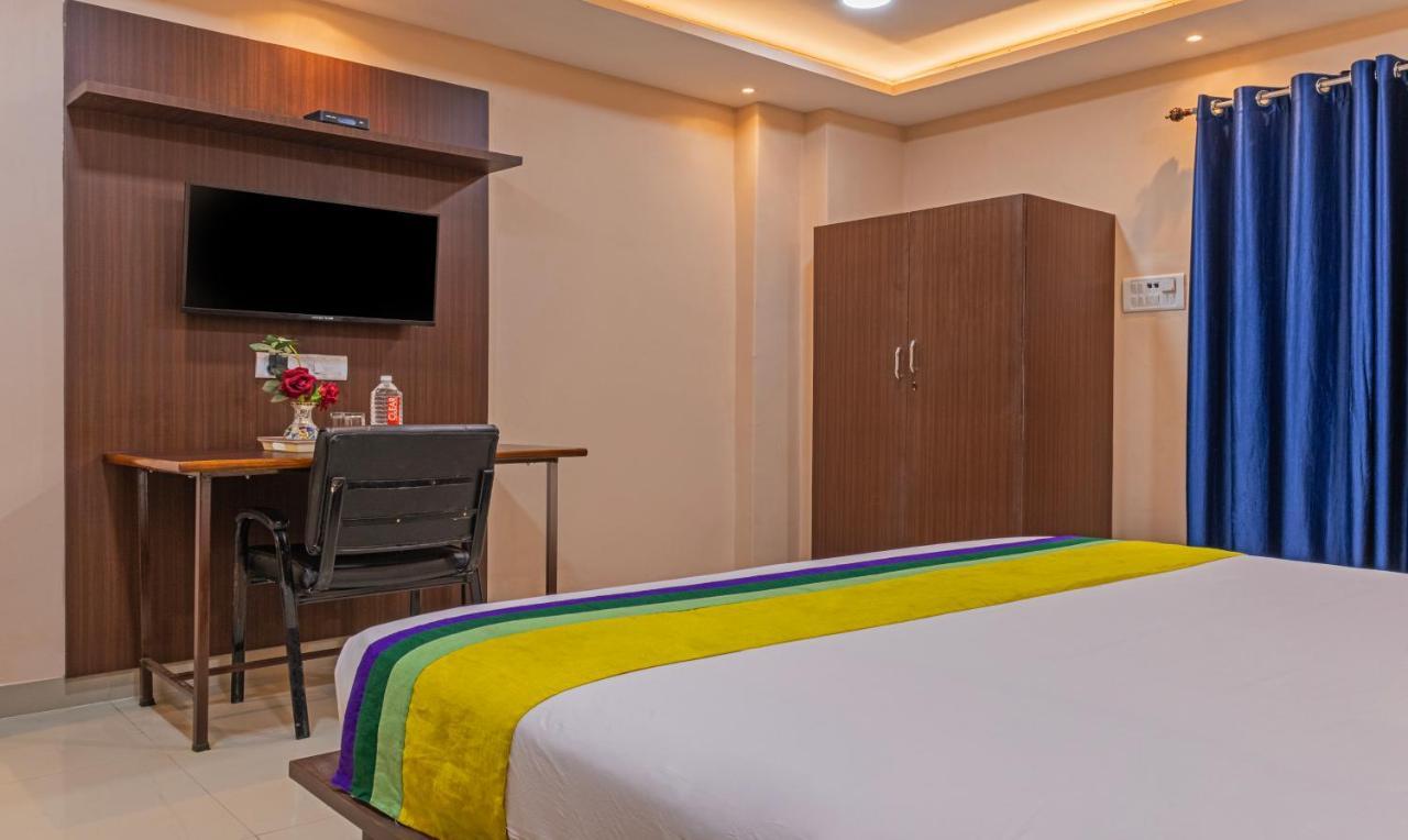 Itsy Hotels Kashi Grand, Bhu Varanasi Exterior photo